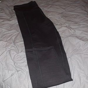 NWT American Eagle Pocket Leggings